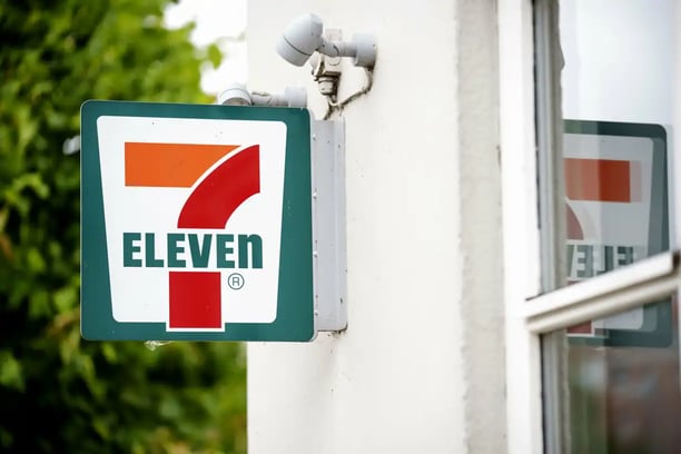 7-eleven_top