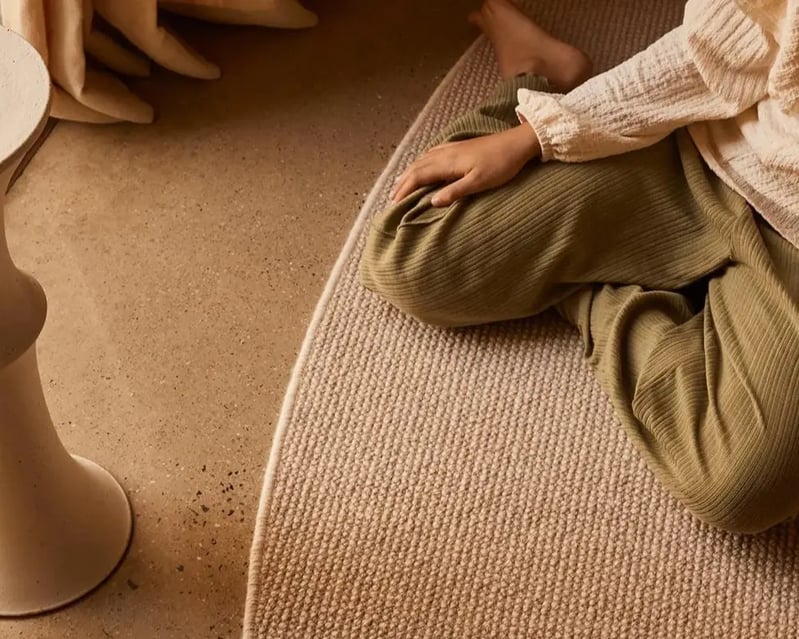Bremworth_carpet-woman