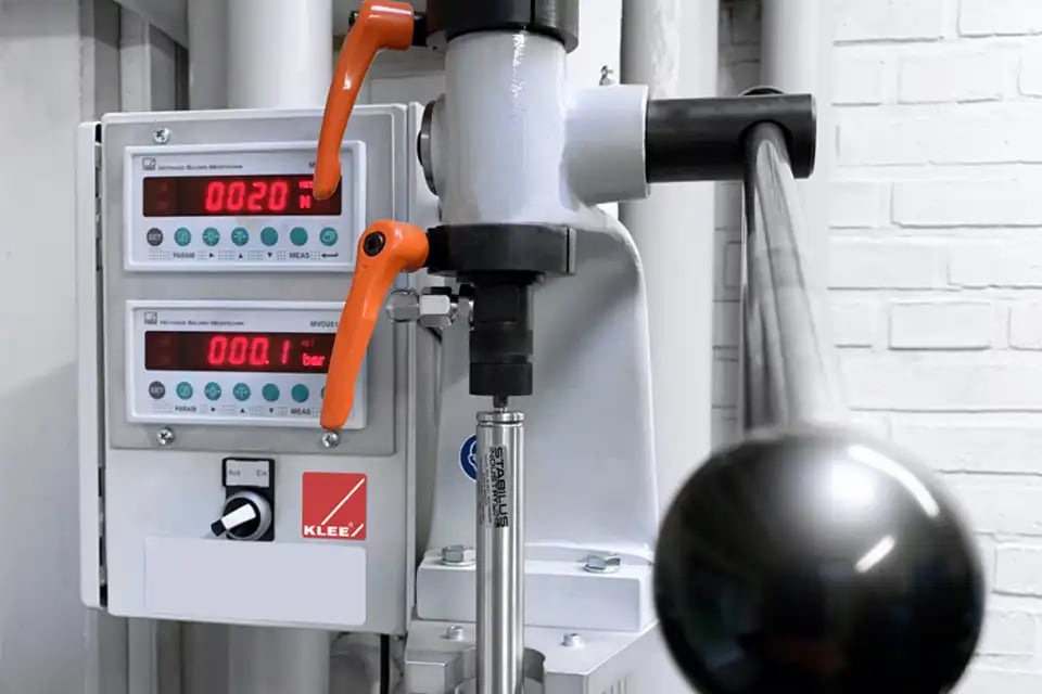 hahn-966x640