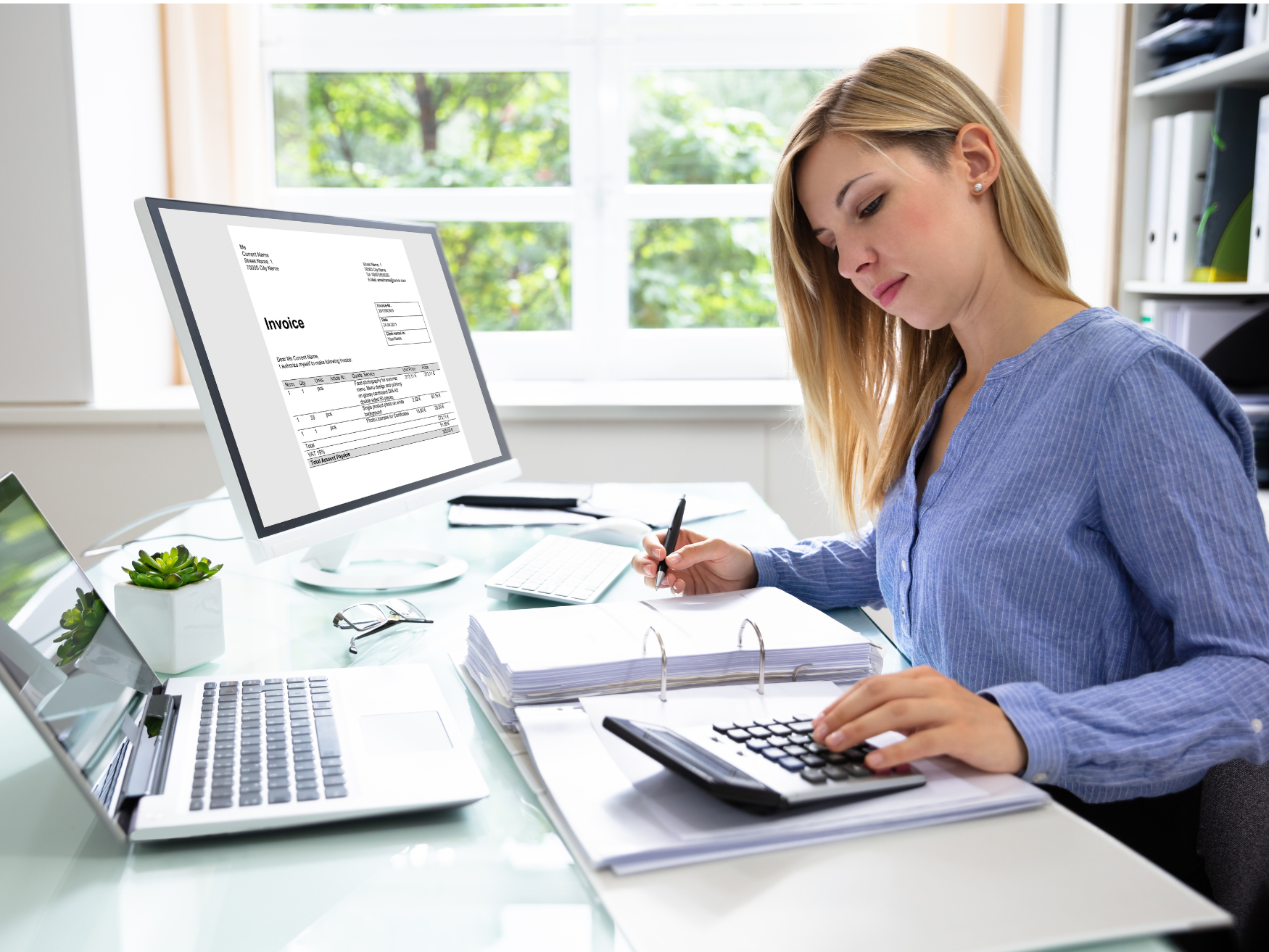 Why Lean Finance Teams Need to Rethink Manual Invoice Processing